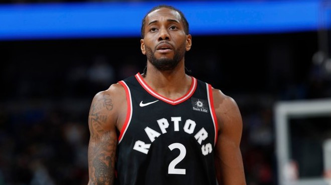 更是对他长 更是对他长