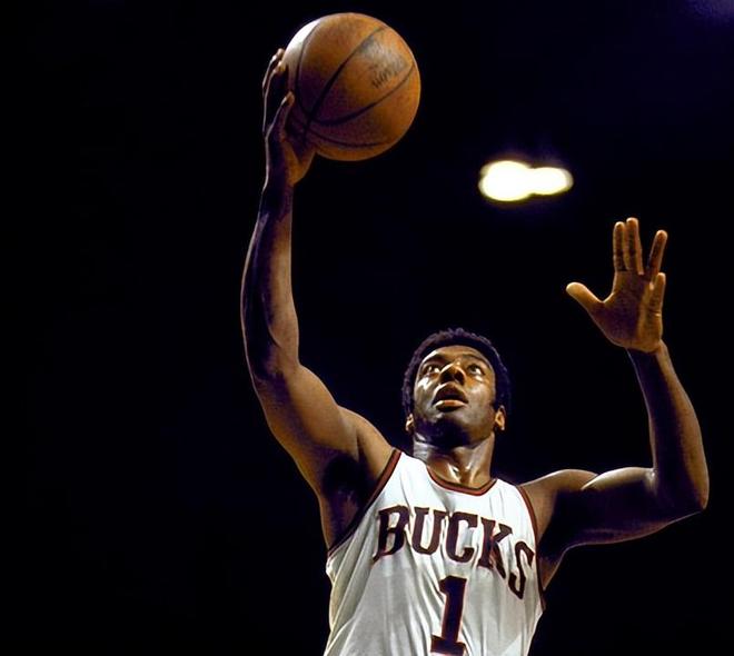 民的生活质 民的生活质