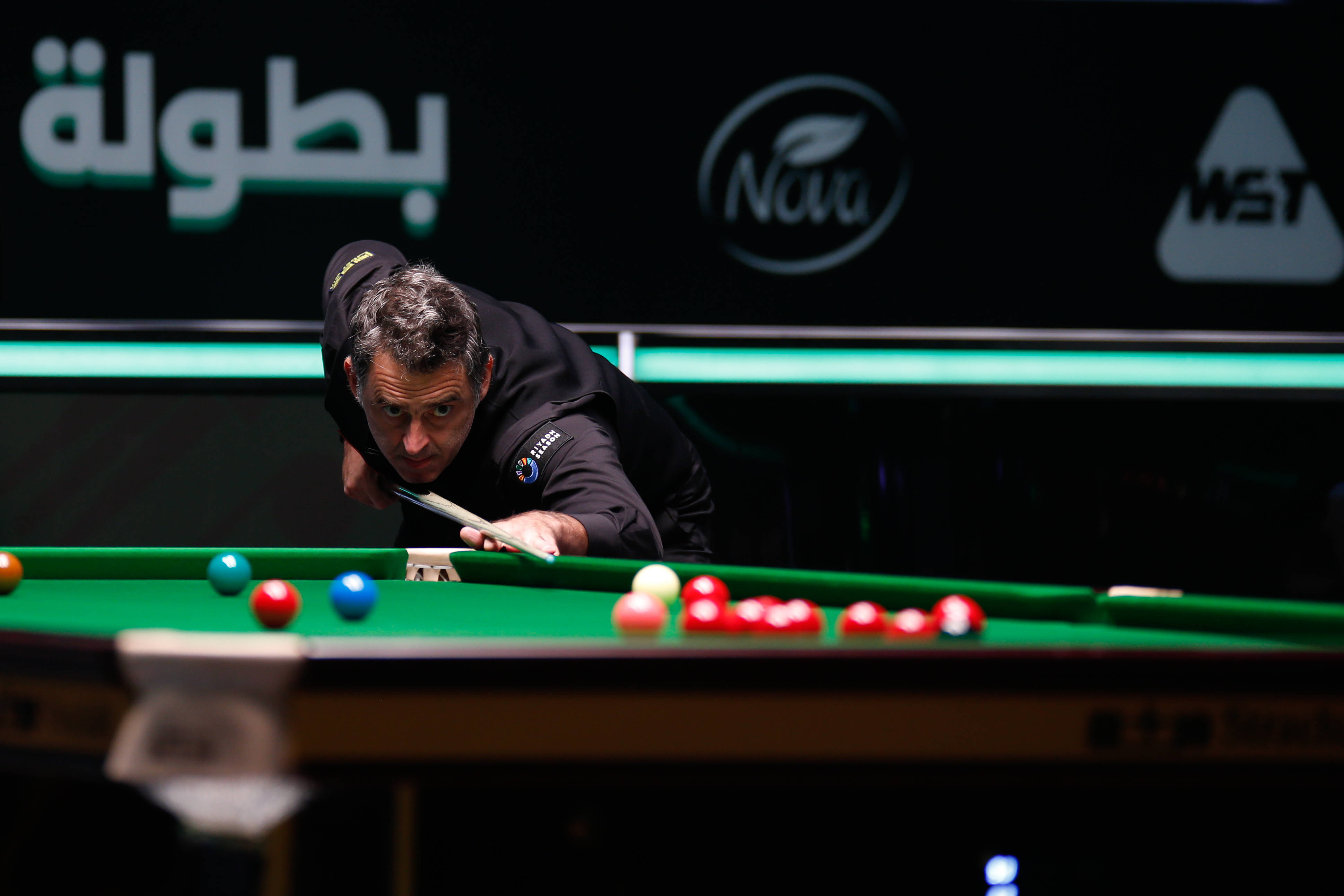 借出色的团 借出色的团