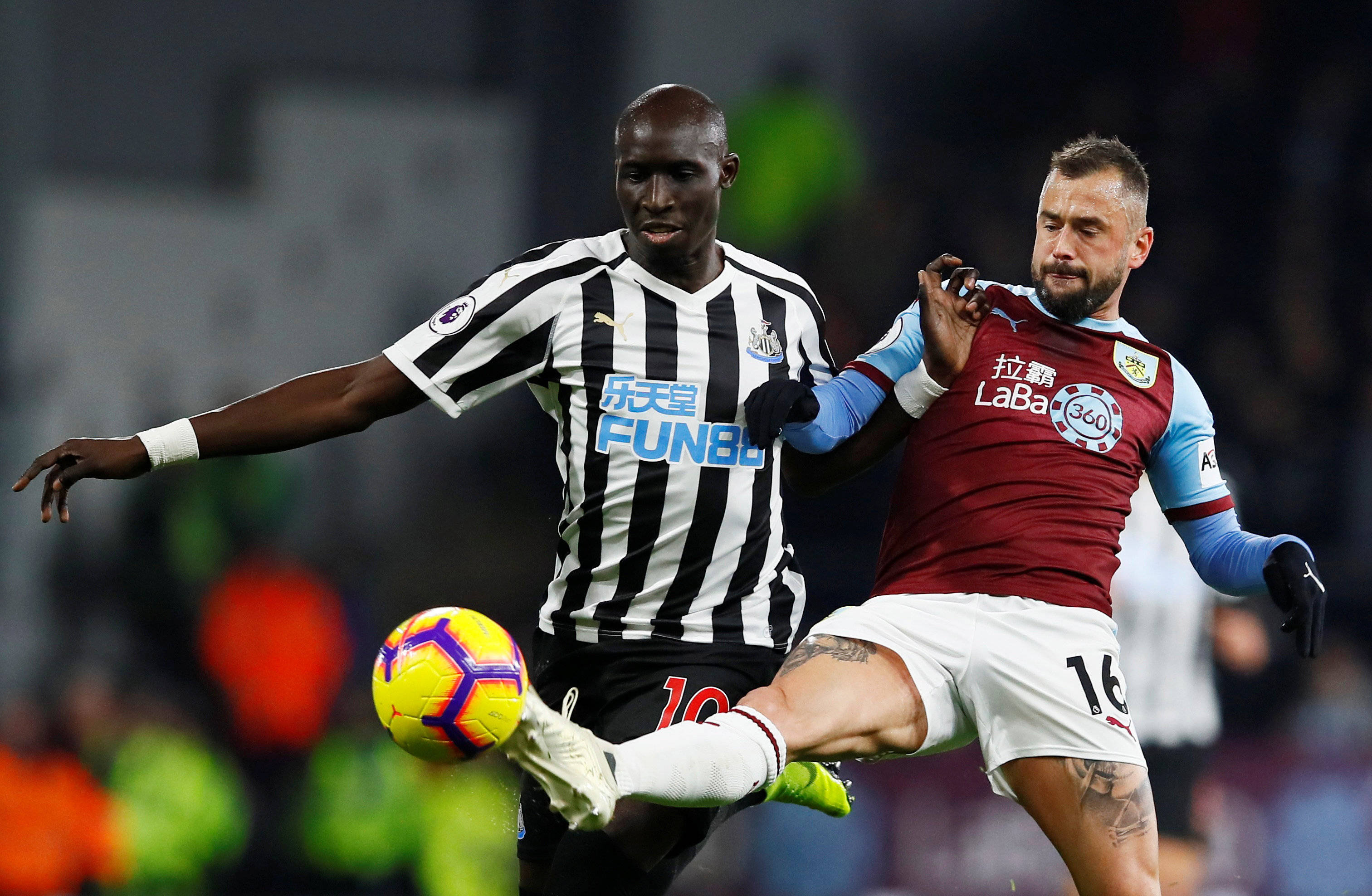 通过这些闭 通过这些闭